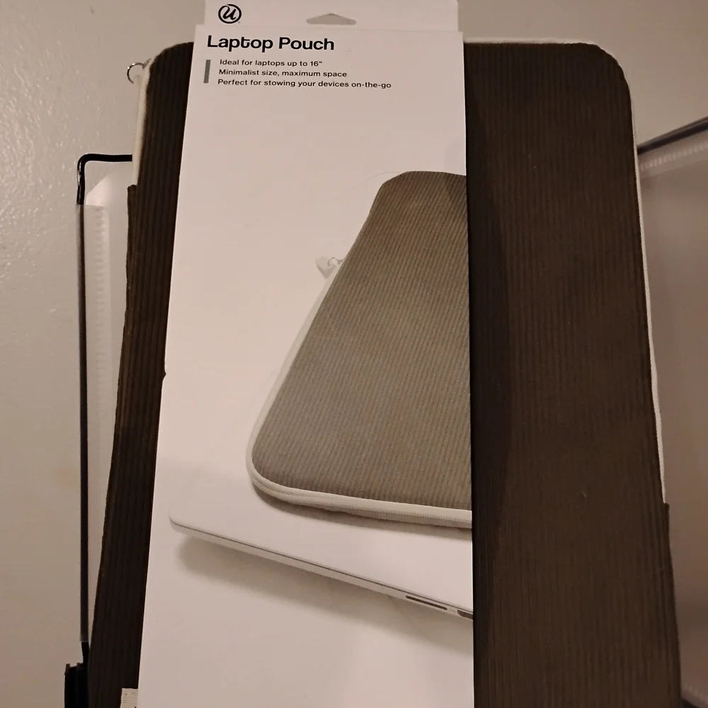 New Laptop Pouch Tablet Sleeve in Gray Ideal For Laptop Up To 16in Screen